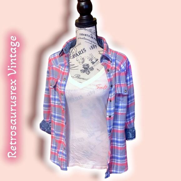 Jachs Girlfriend Flannel / Salt Life Tee Shirt Back to School Bundle - Picture 6 of 9